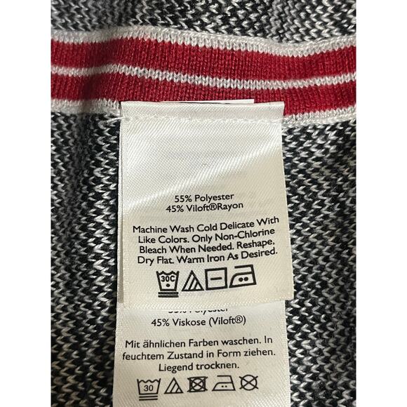 Eddie Bauer Black & White Winter Sweater w/ Snowflake pattern - Womens Sz Large - Picture 6 of 6